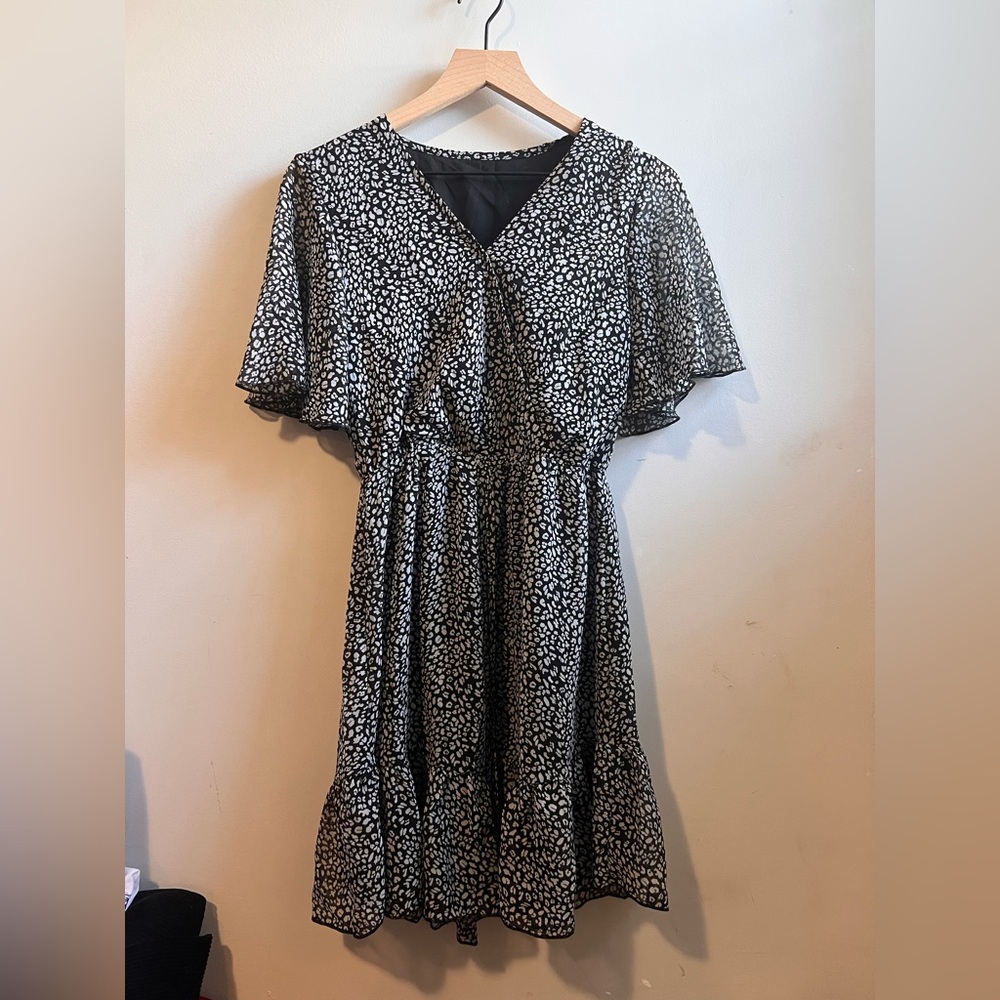 Black and White Patterned Dress size small